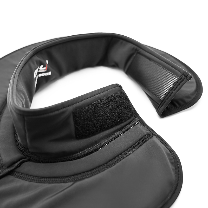 XRD řezaný rezistentní dospělý hokejový hráč hráč na krku